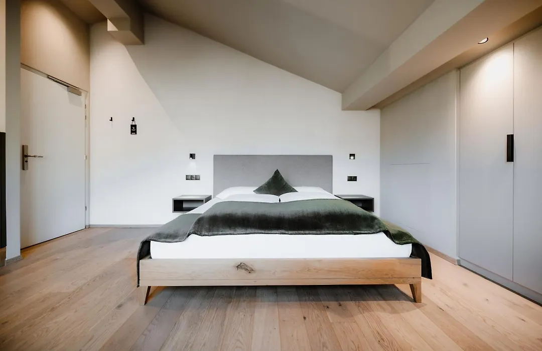 Stricker Aparthotel-1