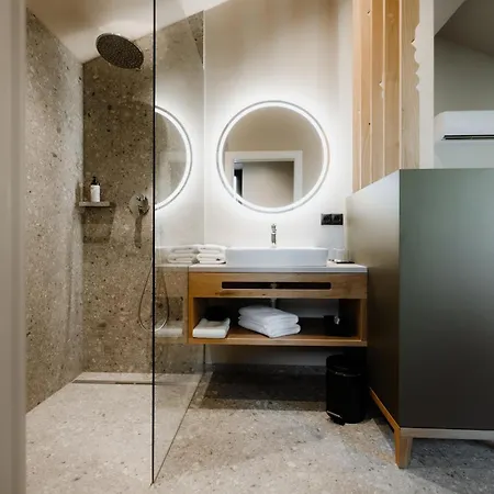 Stricker Aparthotel-2